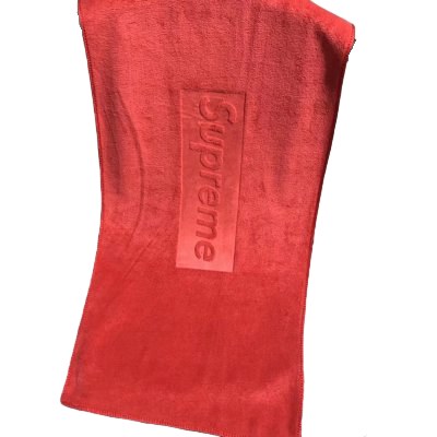 Supreme Towel