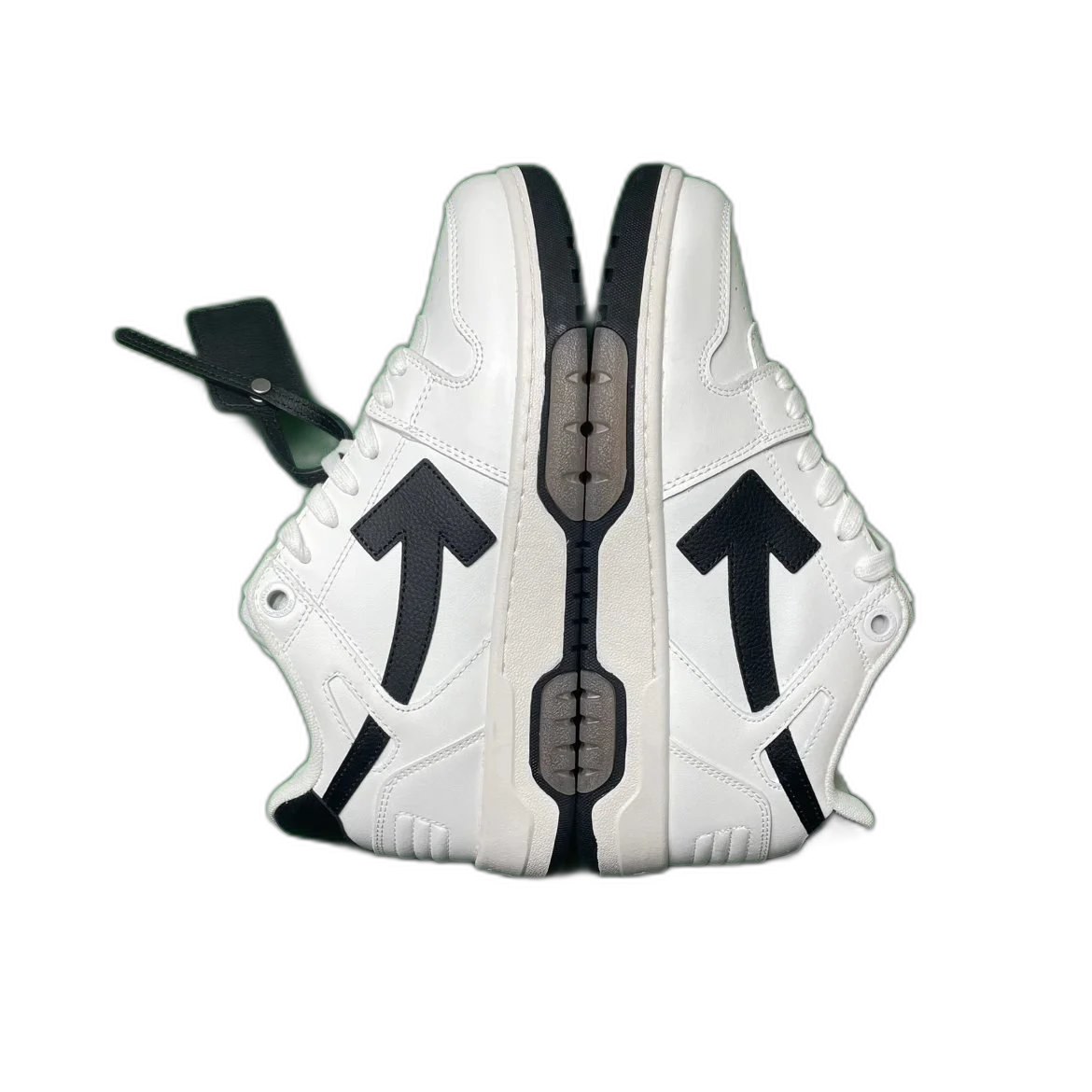 OFF-WHITE