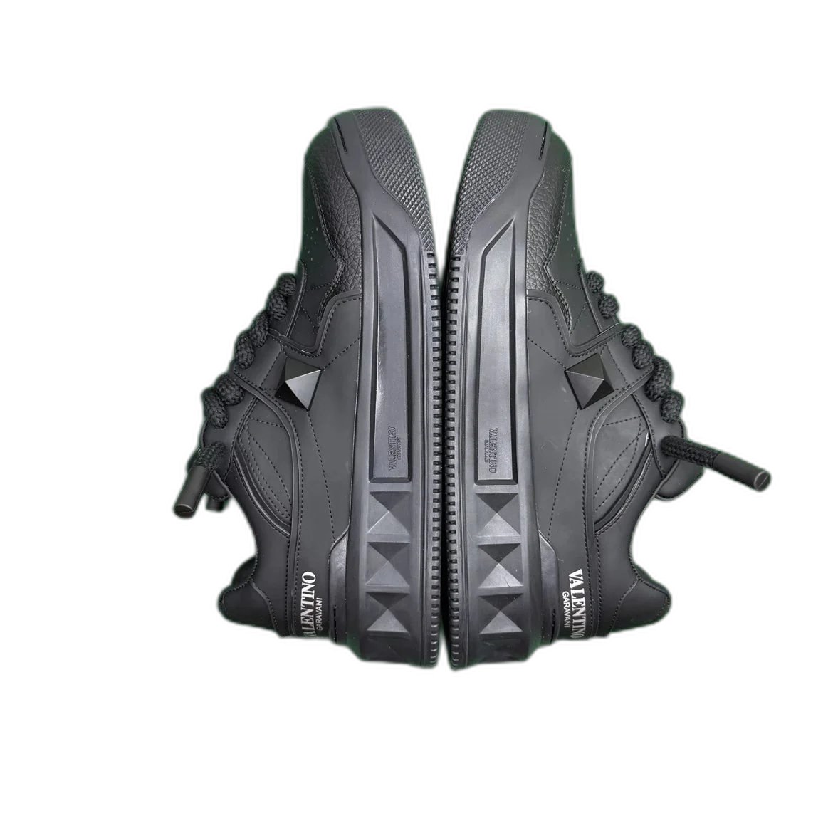 Valentino One Stud XL Garavani
